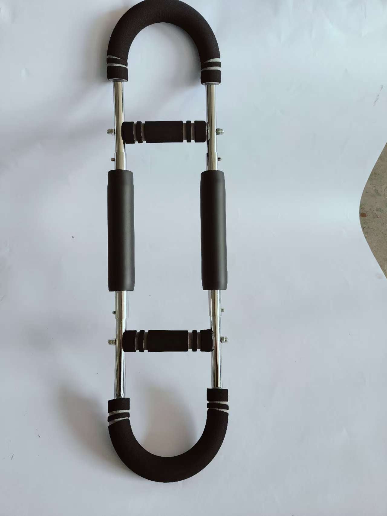 IronPulse Arm Trainer v2™